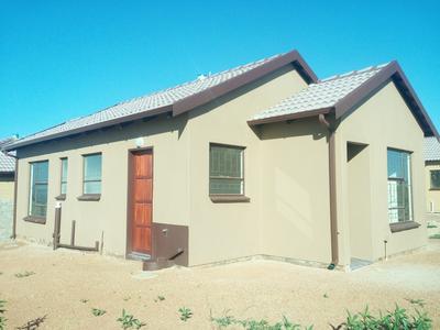 House For Sale in Odinburg, Mabopane