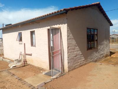 House For Sale in Soshanguve H, Soshanguve