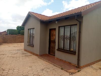 House For Sale in Soshanguve Xx, Soshanguve