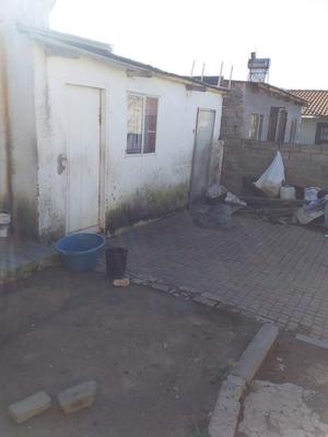 House For Sale in Olievenhoutbosch, Centurion