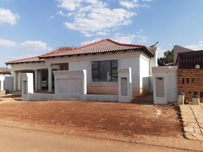 House For Sale in Mamelodi East, Mamelodi