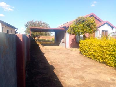 House For Sale in Soshanguve Xx, Soshanguve