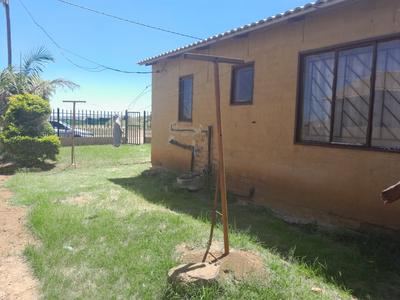 House For Sale in Soshanguve East, Soshanguve